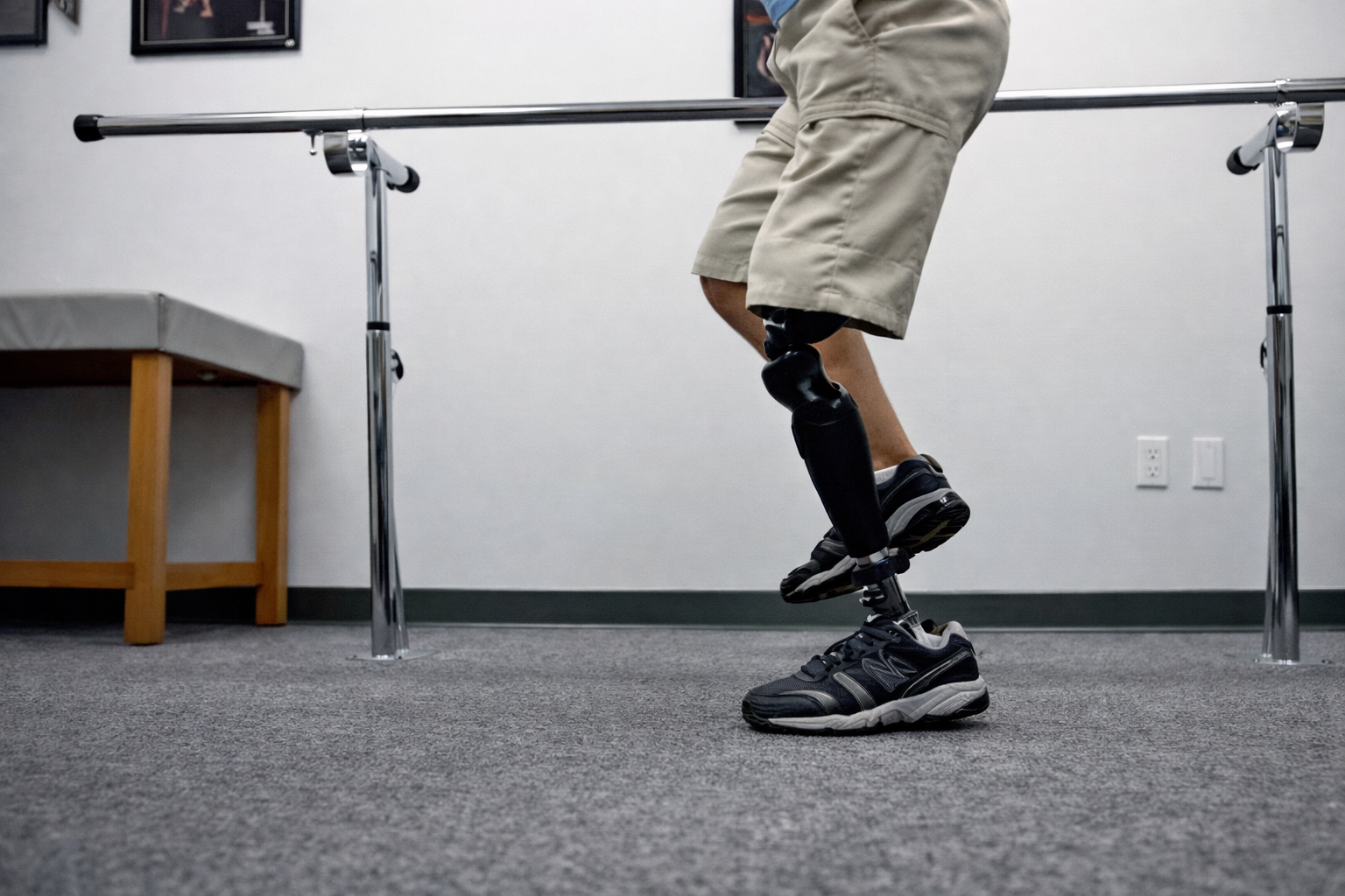 Випробування шарнірного протеза